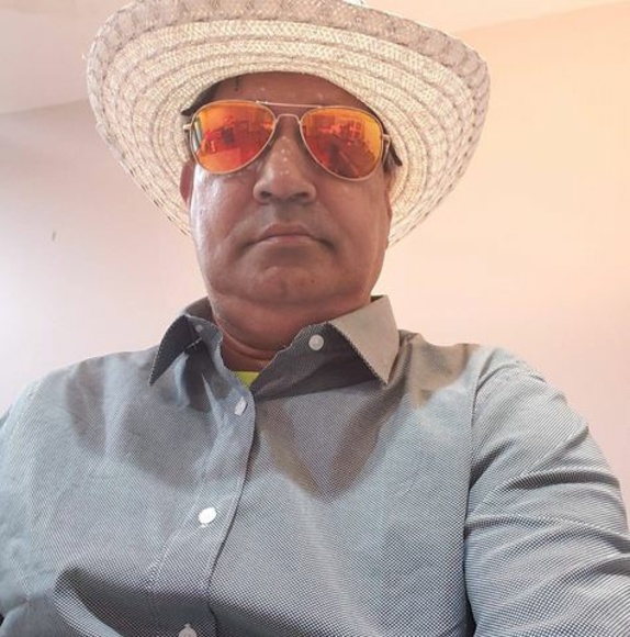 Meet your Posher, Mokarrom - Picture 1 of 1